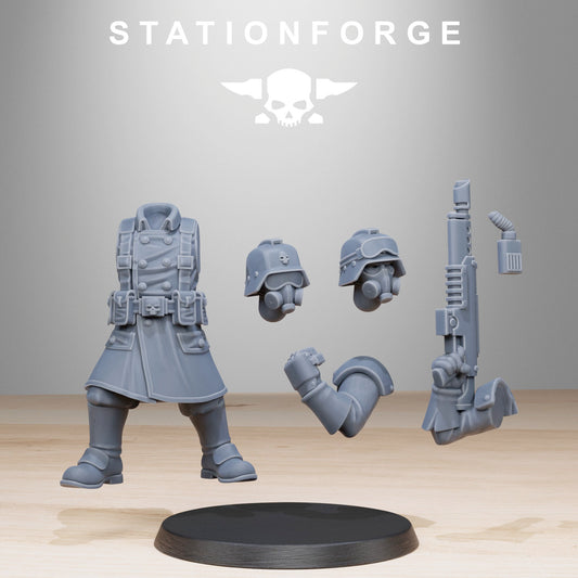 Imperial Soldiers of the Grim Guard x 10, Militant Division