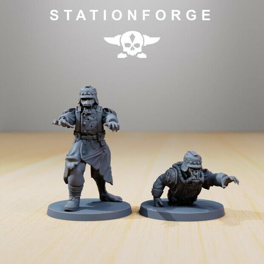 Wargames Compatible - Trench Runner Zombies
