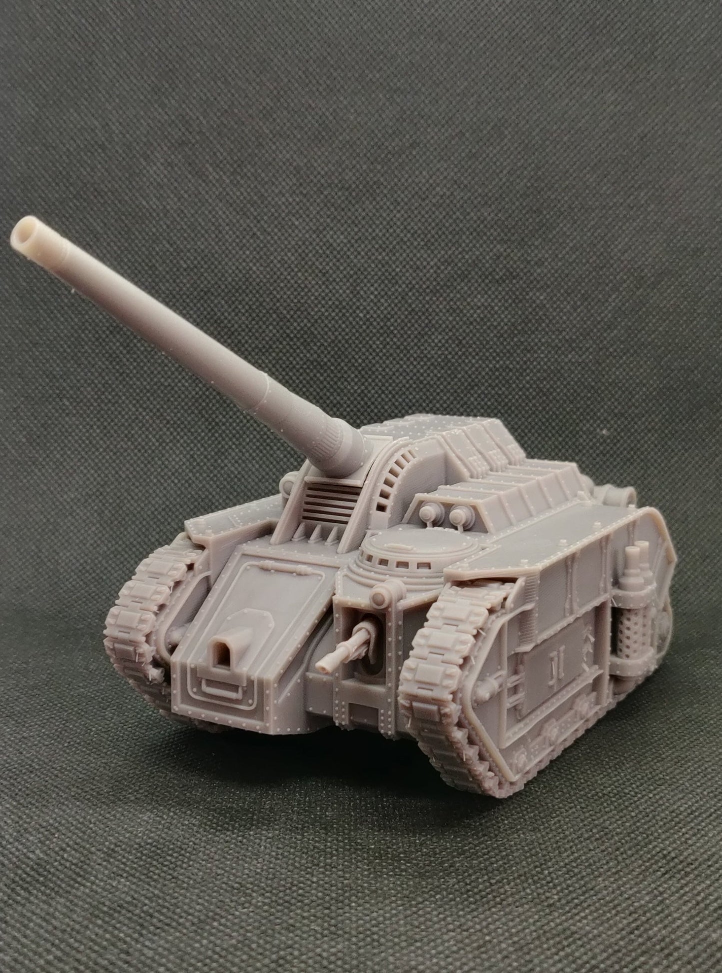 Oryssa Artillery Tank 28 mm-35 mm Tabletop Aphyrion